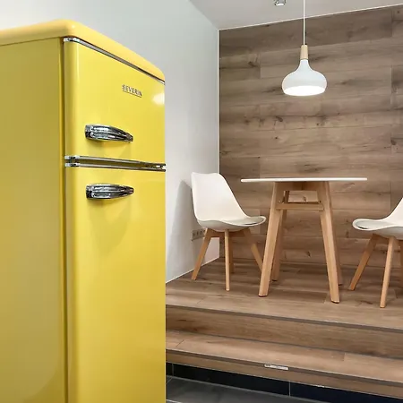 Daire Aussicht I Balkon I Parkplatz I Modern *